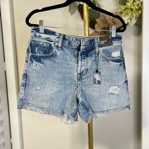 Express boyfriend midrise. Size 2. NWT